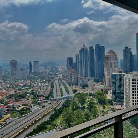 Summer Suites Klcc By Victorians Kuala Lumpur Exterior photo