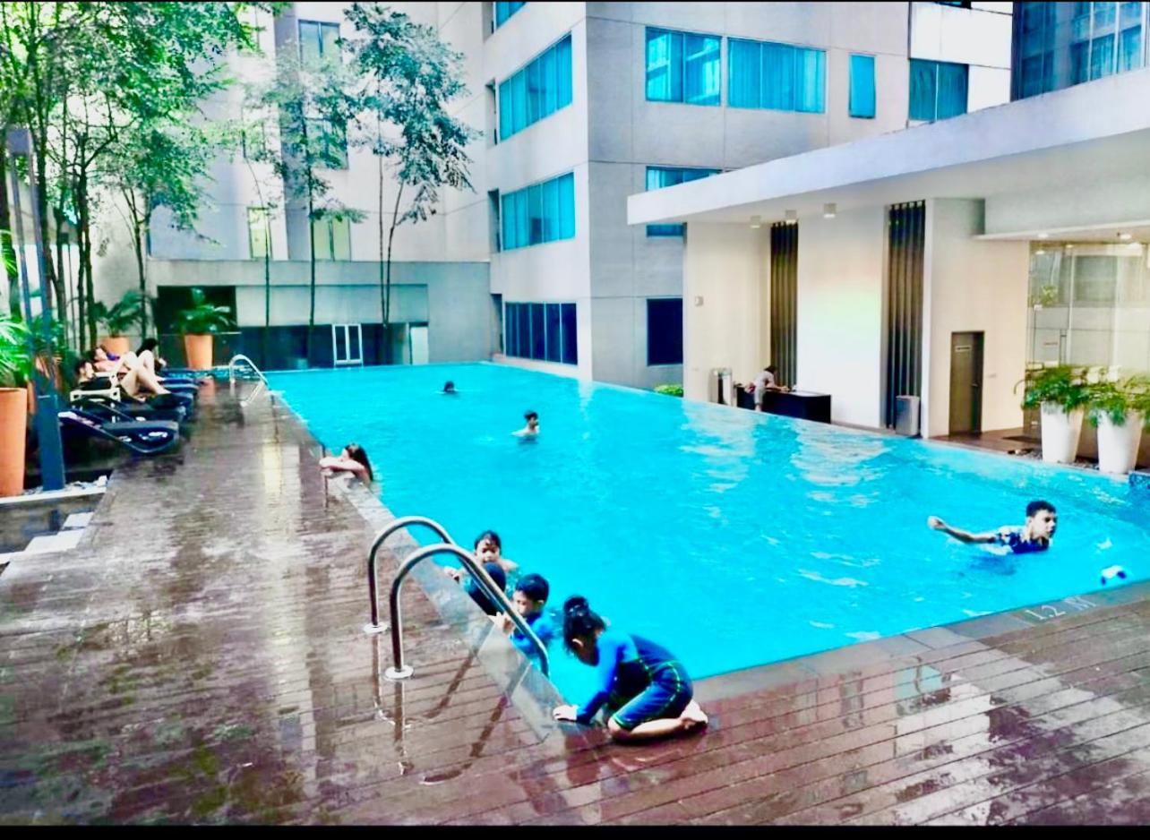 Summer Suites Klcc By Victorians Kuala Lumpur Exterior photo