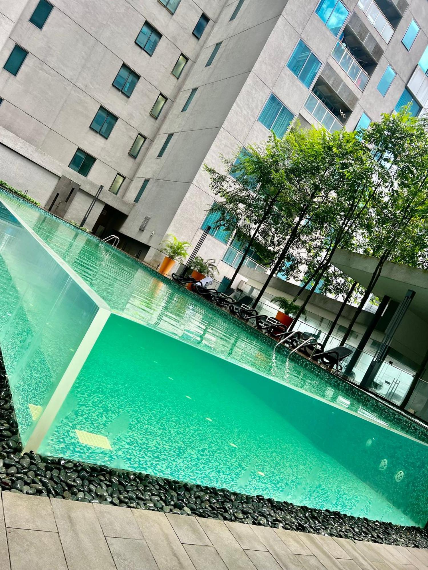 Summer Suites Klcc By Victorians Kuala Lumpur Exterior photo